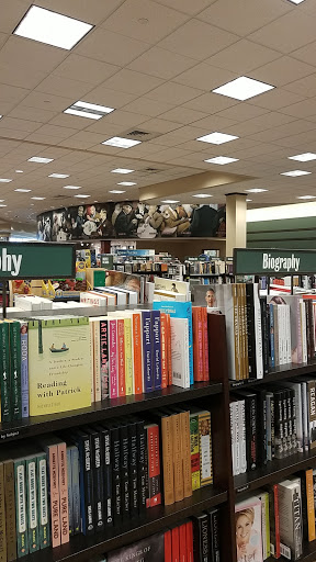 Book Store «Barnes & Noble», reviews and photos, 1451 Coral Ridge Ave # 1108, Coralville, IA 52241, USA