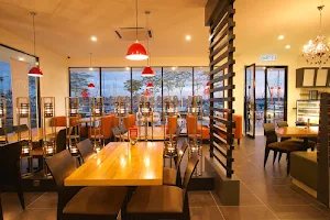 Yew's Cafe & Bistro - Senibong Cove image