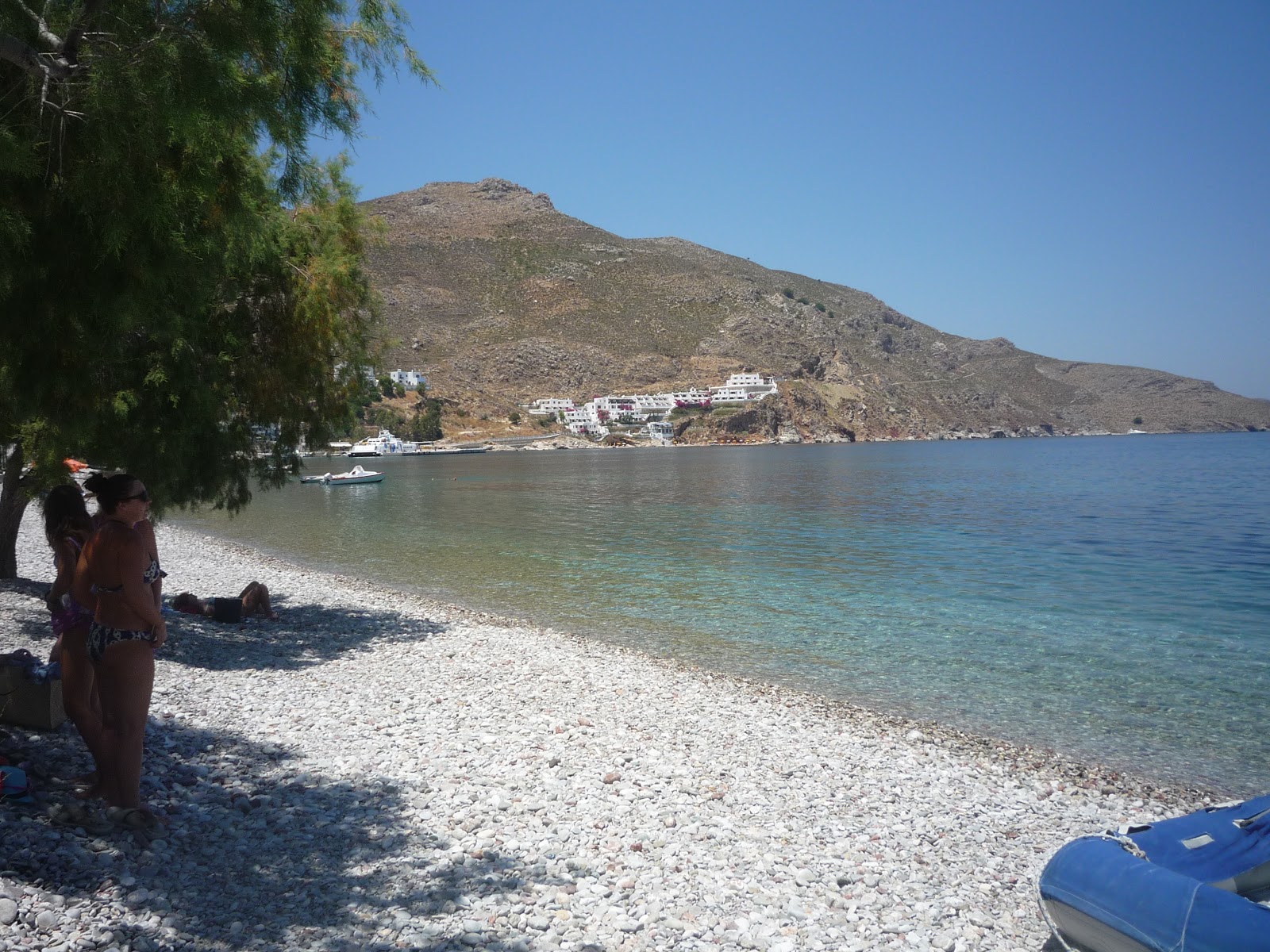 Foto di Paralia Lethra II con più baie lunghe