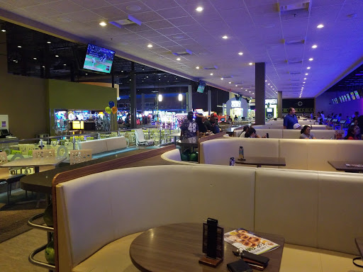 Restaurant «Main Event Entertainment», reviews and photos, 8545 S Emerald Dr, Tempe, AZ 85284, USA