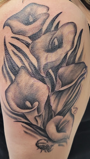 Explore biceps tattoo ideas, creative tattoo ideas in Schaumburg, available at Atmosphere Tattoo Gallery - Schaumburg