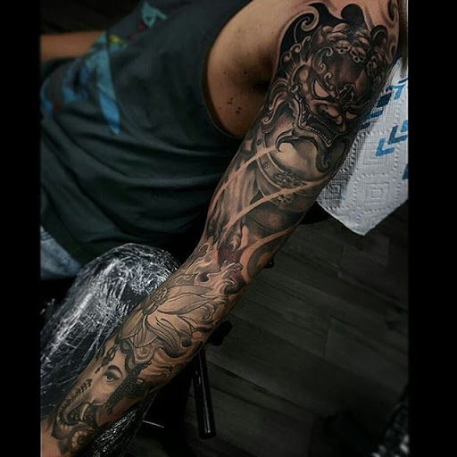 Explore denver broncos tattoo ideas, creative tattoo ideas in Miami, available at INKAHOLIK TATTOOS