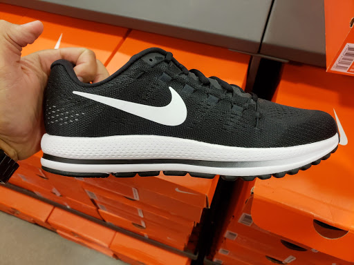 Clothing Store «Nike Factory Store», reviews and photos, 10801 Corkscrew Rd D-177, Estero, FL 33928, USA