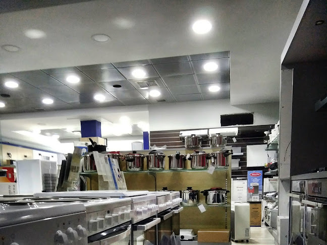 Χελμού 8, Αγ. Στέφανος 145 65