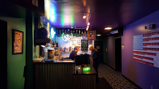 Movie Theater «Northern Lights Theatre Pub», reviews and photos, 3893 Commercial St SE, Salem, OR 97302, USA