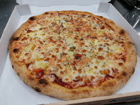 Plats et boissons du Pizzas à emporter Le Prado à Annecy - n°1