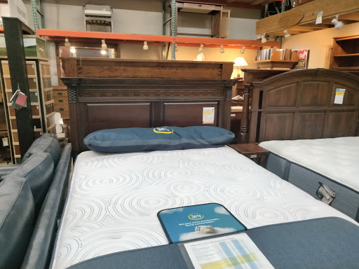 Furniture Store «Warehouse Showrooms», reviews and photos, 5641 General Washington Dr k, Alexandria, VA 22312, USA