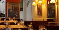 Atmosphère du Restaurant français Restaurant Le Lamartine à Mâcon - n°8