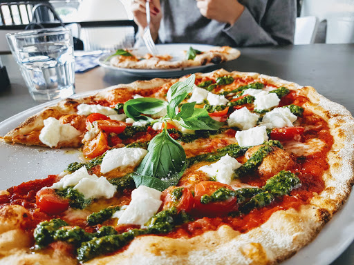 De Pizzabakkers Plantage Kerklaan