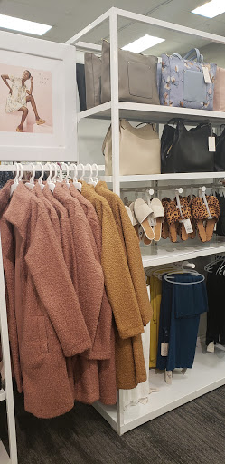 Department Store «Target», reviews and photos, 600 Executive Blvd S, Southington, CT 06489, USA