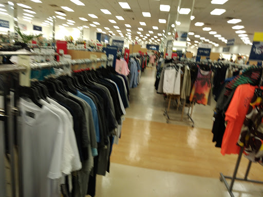 Department Store «Marshalls», reviews and photos, 1304 Hicksville Rd, North Massapequa, NY 11758, USA