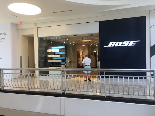 Home Audio Store «Bose Showcase Store», reviews and photos, 8026 Tysons Corner Center, McLean, VA 22102, USA