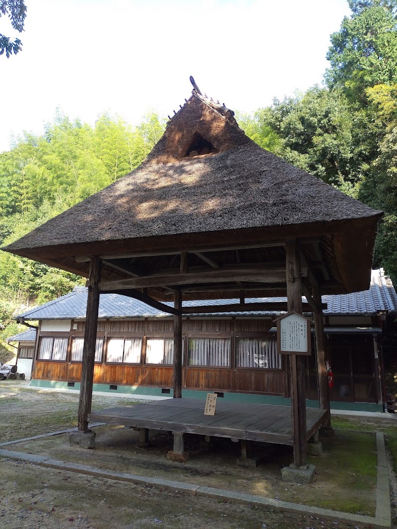 八幡神社（月ヶ瀬石打）