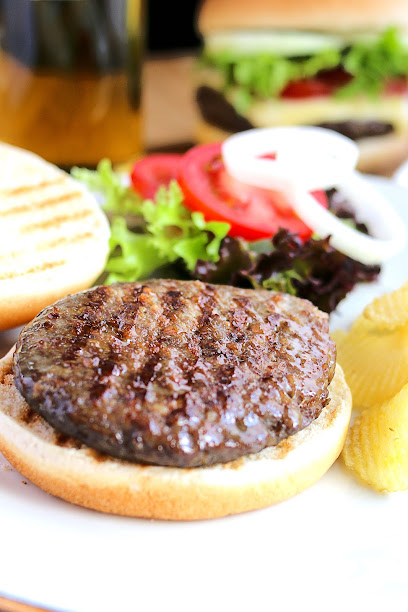 Restoran Monzara - Homemade Burgers & Roti John Legend