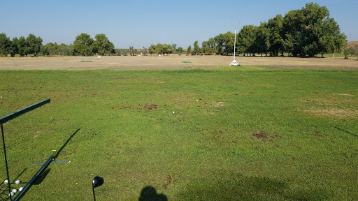 Golf Course «Bluff Pointe Golf Course and Learning Center», reviews and photos, 8225 N Milburn Ave, Fresno, CA 93722, USA