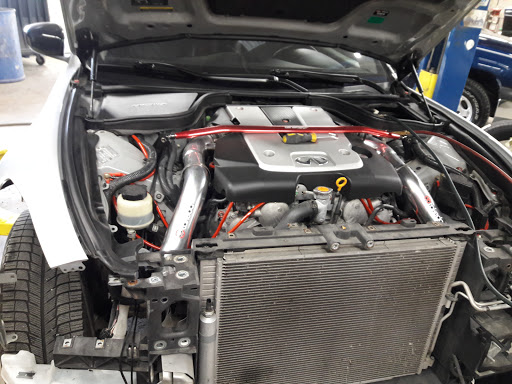 Auto Repair Shop «Rizza Body Shop», reviews and photos, 485 S River Rd, Des Plaines, IL 60016, USA