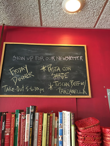 Italian Grocery Store «Farfalle Italian Market Wine and Cafe», reviews and photos, 26 Concord Crossing, Concord, MA 01742, USA