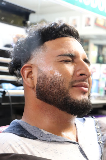 Barber Shop «Peluqueria Mi Guerrero Barber Shop Unisex», reviews and photos, 208 Milby St, Houston, TX 77003, USA