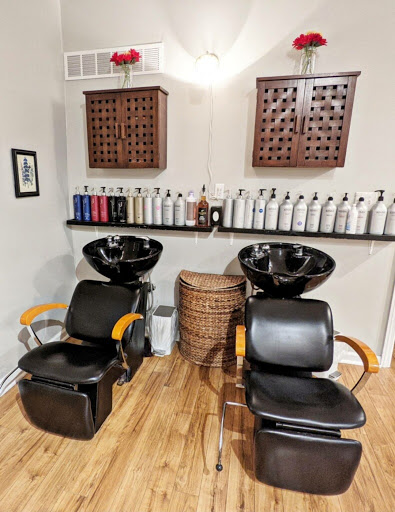 Beauty Salon «Wildflowers Salon & Spa», reviews and photos, 8073 OH-48, Maineville, OH 45039, USA