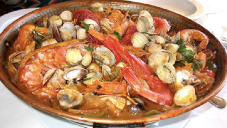 Plats et boissons Appartement de vacances Oldtown by Beach A.C Wifi Bikes & Private Garage 8200-136 Albufeira