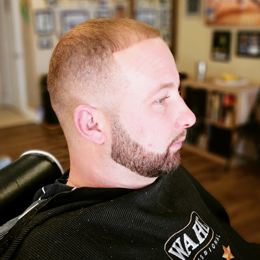 Barber Shop «Moe Shands Barber Shop», reviews and photos, 21 Reilly Rd, Frankfort, KY 40601, USA