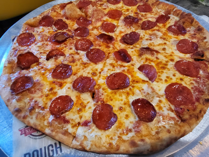 #1 best pizza place in Raleigh - Manhattan Pizza