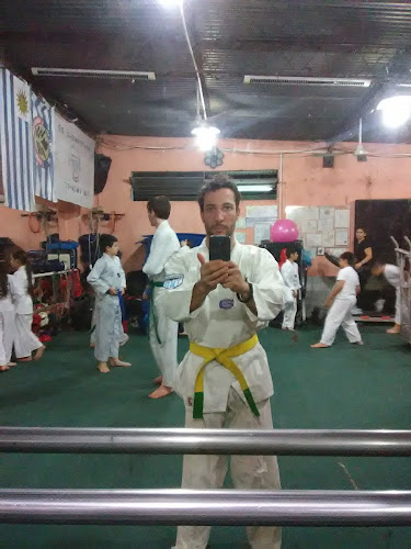 Horarios de Asociación Woo Jeong (Gimnasio Escorpio´s) - Federacion Uruguaya de Taekwondo