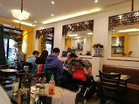 Atmosphère du Restaurant vietnamien Hoi An Caphe à Paris - n°12