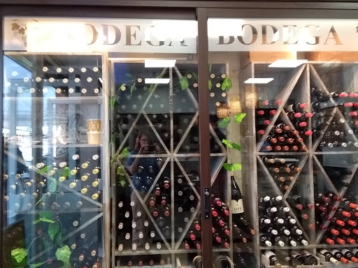 Información y opiniones sobre Restaurante El Pórtico de Málaga