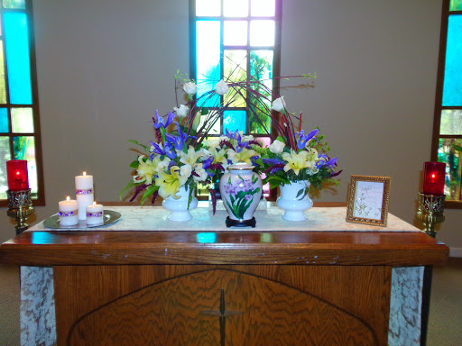 CITRUS VALLEY FLORIST, 1601 S Grand Ave, Glendora, CA 91740, USA, 