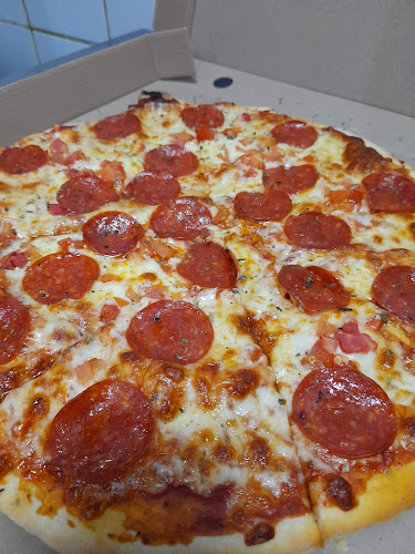 Latin Rocker's Pizzeria - Pizzeria