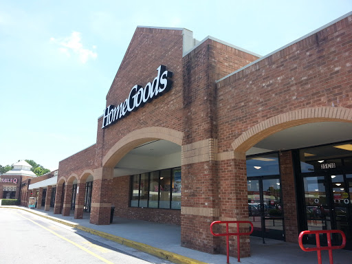 HomeGoods, 341 S College Rd, Wilmington, NC 28403, USA, 