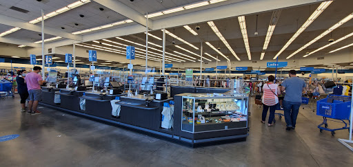 Clothing Store «Ross Dress for Less», reviews and photos, 640 Concar Dr, San Mateo, CA 94402, USA