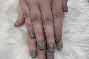 Lilys Nails image