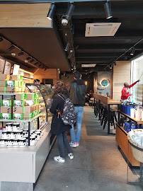 Atmosphère du Café Starbucks Gare de Lyon Hall 1 à Paris - n°15