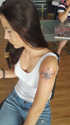 Explore hamsa tattoo ideas, creative tattoo ideas in Lake Havasu City, available at 303Tattoo