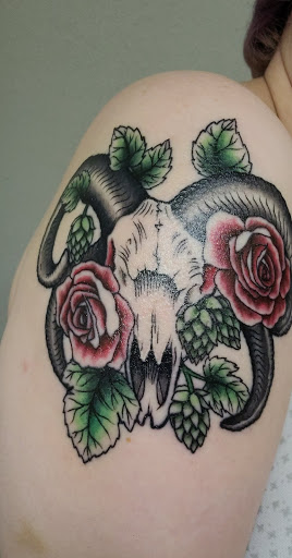 Body Piercing Shop «Scarlets Web Tattoo Boutique», reviews and photos, 6330 Spencer Hwy, Pasadena, TX 77505, USA