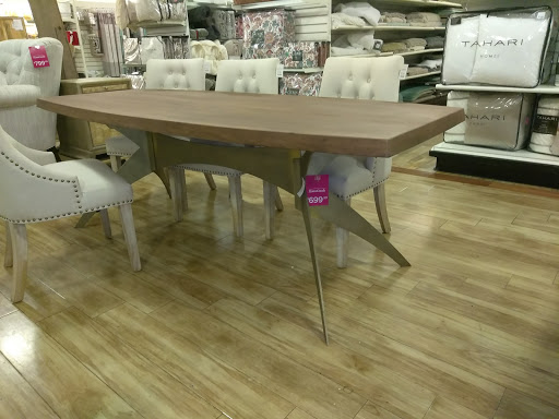 Department Store «Marshalls & HomeGoods», reviews and photos, 200 Petersville Rd, New Rochelle, NY 10801, USA