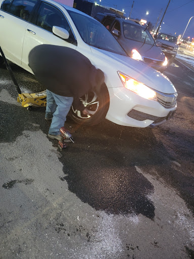Auto Repair Shop «Burke Tire & Auto Repair (S Dover Store)», reviews and photos, 1300 S Dupont Hwy, Dover, DE 19901, USA