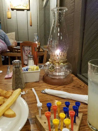 American Restaurant «Cracker Barrel Old Country Store», reviews and photos, 1458 Southlake Plaza Dr, Morrow, GA 30260, USA