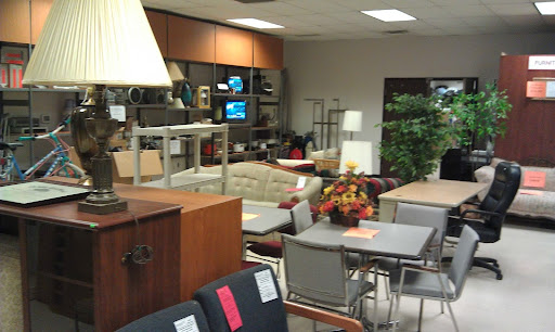 Thrift Store «Second Harvest Thrift Store/Harvest Youth MInistries», reviews and photos, 4004 Woodcliffe Ave, Dayton, OH 45420, USA