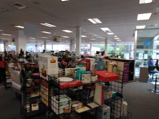 Thrift Store «The Salvation Army Family Store & Donation Center», reviews and photos, 2208 Washington Ave, Houston, TX 77007, USA