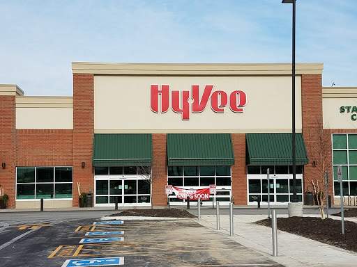 Grocery Store «Hy-Vee», reviews and photos, 6150 Egan Dr, Savage, MN 55378, USA