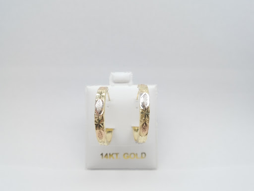 Jeweler «Velazquez Jewelers», reviews and photos, 3544 W 26th St, Chicago, IL 60623, USA