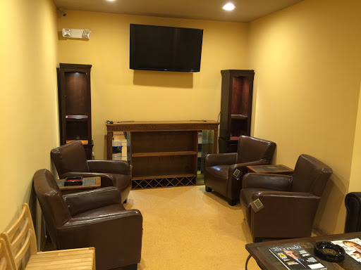 Tobacco Shop «Allentown Smokeshop», reviews and photos, 4787 Tilghman St, Allentown, PA 18104, USA