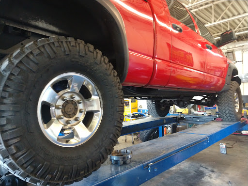 Auto Repair Shop «Integrity Auto Care», reviews and photos, 901 S Riverside Dr a, Clarksville, TN 37040, USA