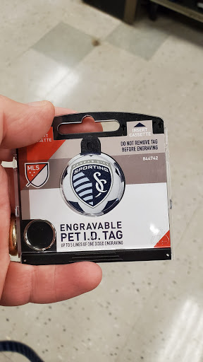 Pet Supply Store «Petco Animal Supplies», reviews and photos, 3115 Iowa St, Lawrence, KS 66046, USA