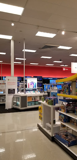 Department Store «Target», reviews and photos, 13301 Gateway Center Dr, Gainesville, VA 20155, USA