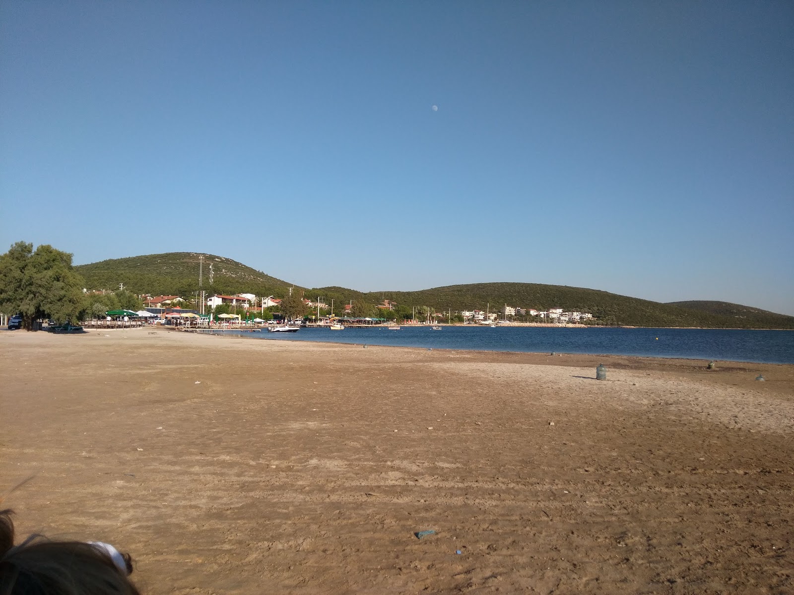 Foto von Ozbek Akkum Plaji mit gerader strand