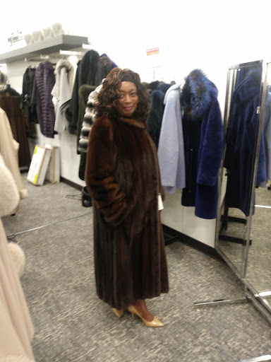 Shopping Mall «Surrey Square Mall & Center», reviews and photos, 4500 Montgomery Rd, Cincinnati, OH 45212, USA